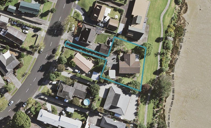 60 Carnoustie Drive, Wattle Downs, Auckland - Carousel 1