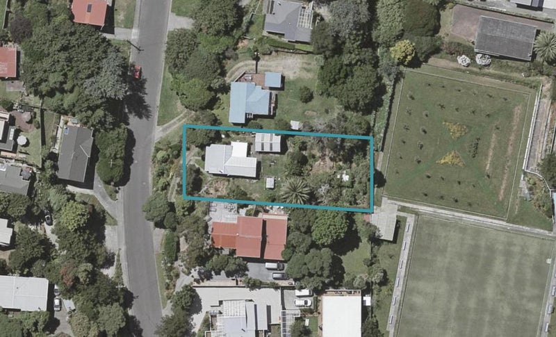 58 Renown Road, Raumati South, Paraparaumu - Carousel 1