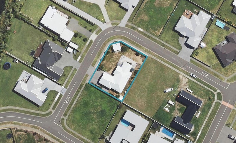 3 Ferris Crescent, Wainui, Gisborne - Carousel 1
