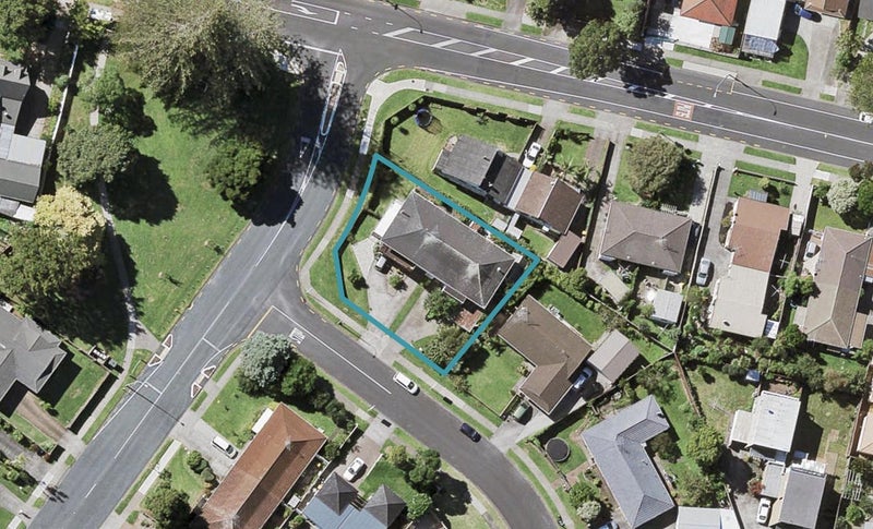 39A Hedge Row, Sunnyhills, Auckland - Carousel 1