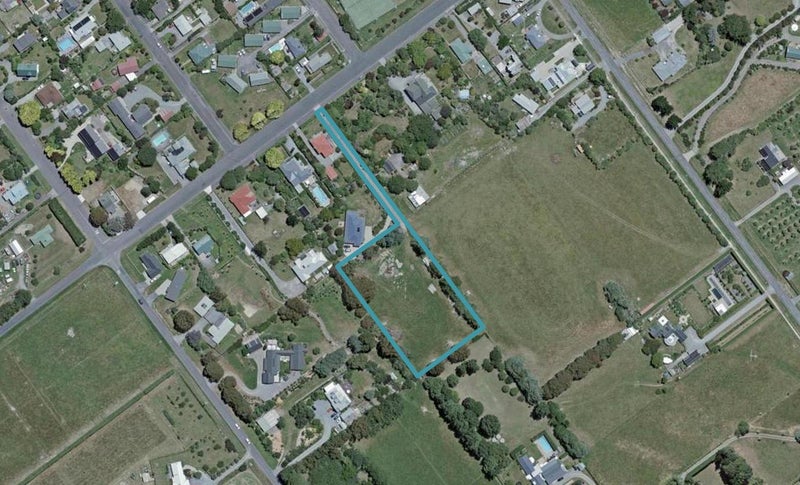 96 Regent Street, MARTINBOROUGH, Martinborough - Carousel 1