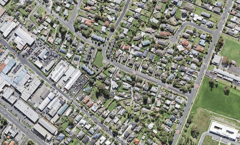 30 Kelman Road, Kelston, Auckland - Carousel 1