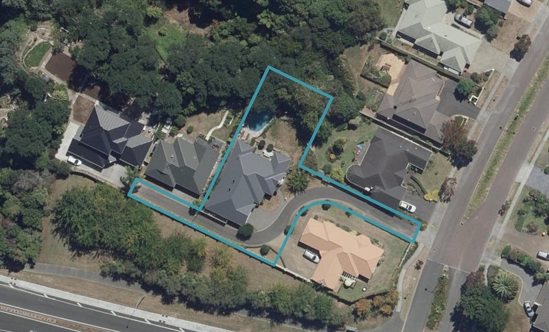 7 Huntington Drive, Huntington, Hamilton - Carousel 1