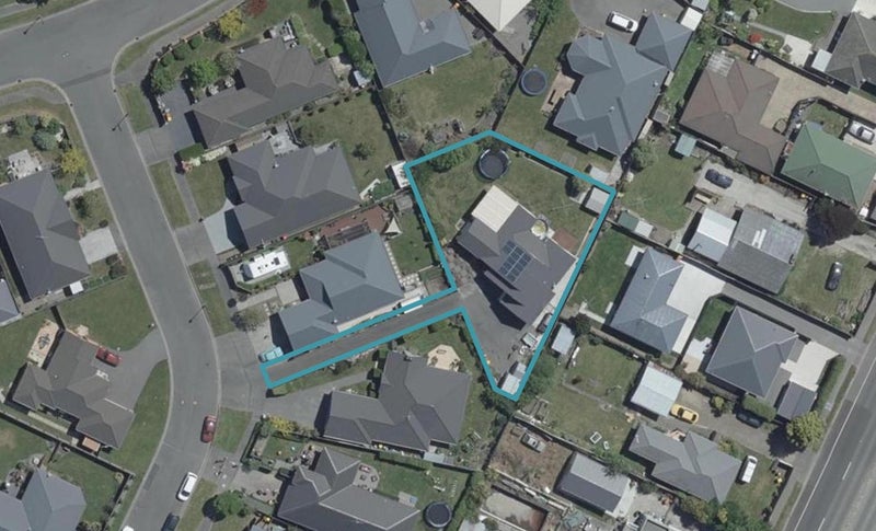 7 Greenmeadow Gardens, Belfast, Christchurch - Carousel 1
