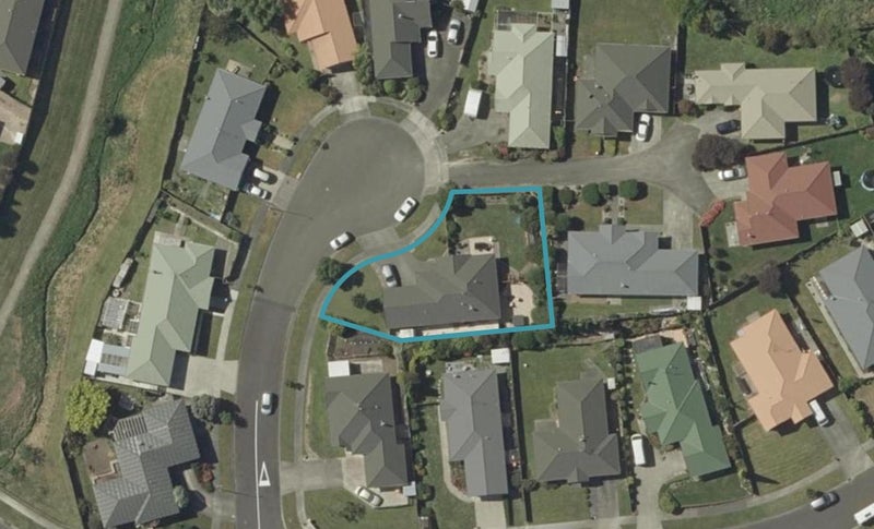 4 Logan Views, Kelvin Grove, Palmerston North - Carousel 1