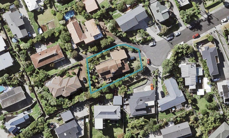 37 Jellicoe Road, Murrays Bay, Auckland - Carousel 1