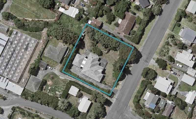 19 Ngaio Street, Otaki Beach, Otaki - Carousel 1