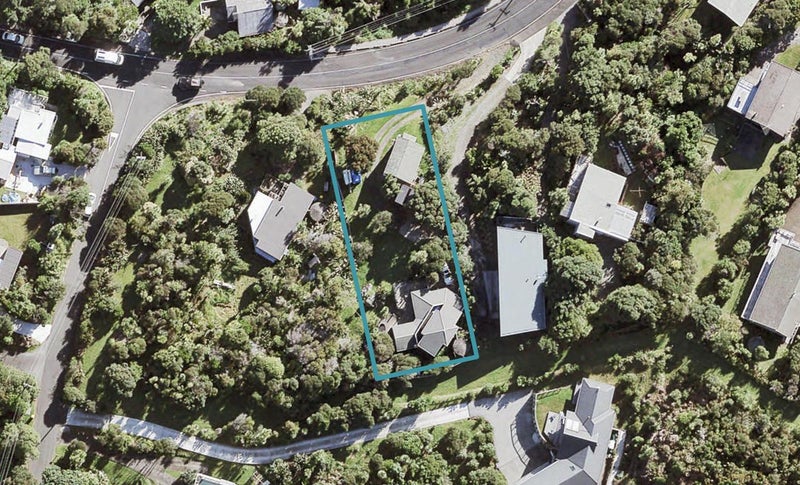 99 Seaview Road, New Lynn - Carousel 1