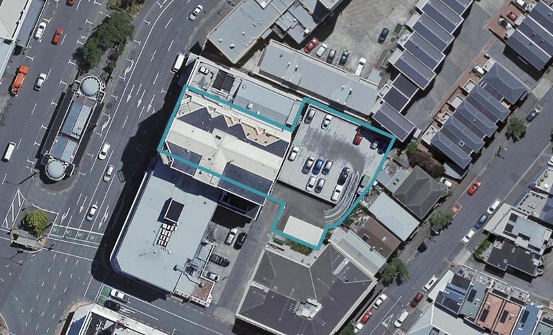 2D/5 Kent Terrace, Mount Victoria, Wellington - Carousel 1