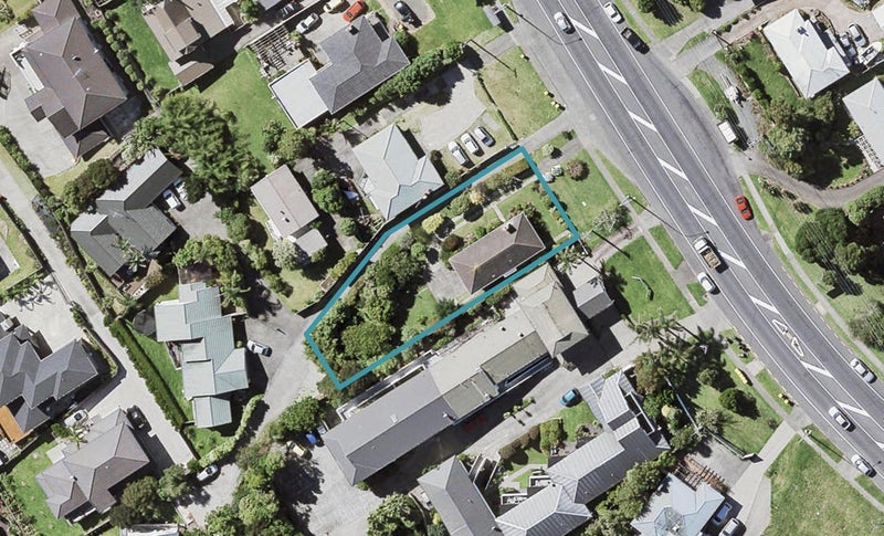 636 East Coast Road, Pinehill, Auckland - Carousel 1