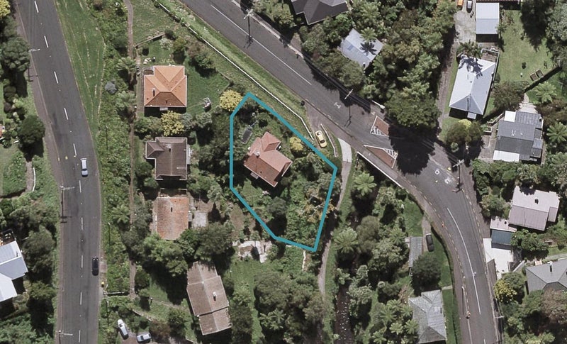 10 Mill Road, Lower Vogeltown, New Plymouth - Carousel 1