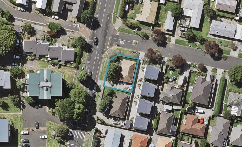 196A Pilkington Road, Point England, Auckland - Carousel 1
