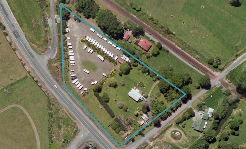 15 Mower Road, Kamo - Carousel 1