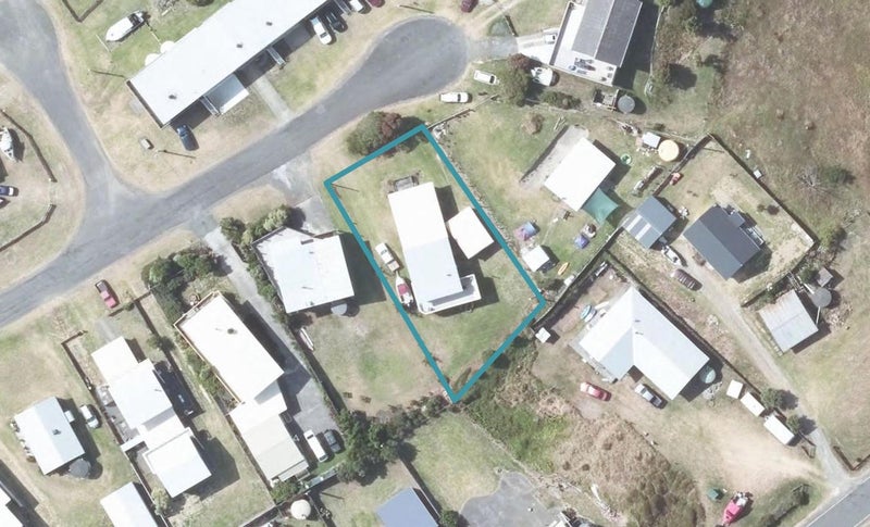 13 Koura Crescent, Mahia, Māhia - Carousel 1