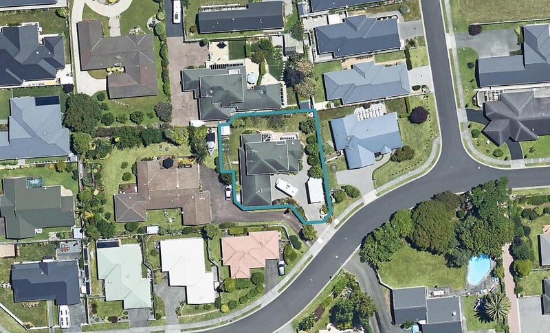 21 Pembroke Drive, Bethlehem, Tauranga - Carousel 1