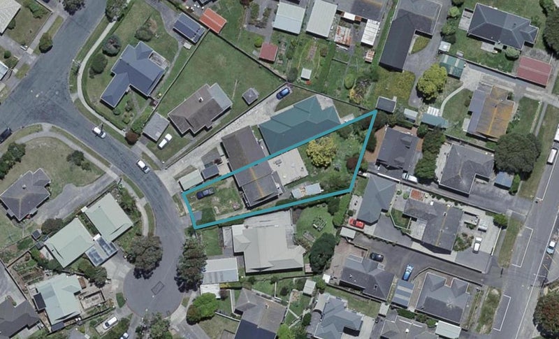 7 Rudyard Crescent, Johnsonville, Wellington - Carousel 1