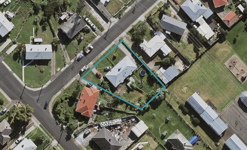 3 Edward Avenue, Ōtara, Auckland - Carousel 1