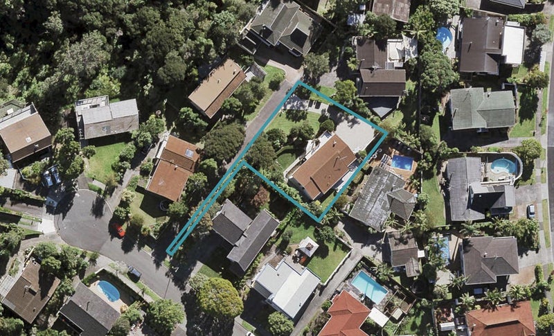 15 Heaton Grove, Chatswood, Auckland - Carousel 1