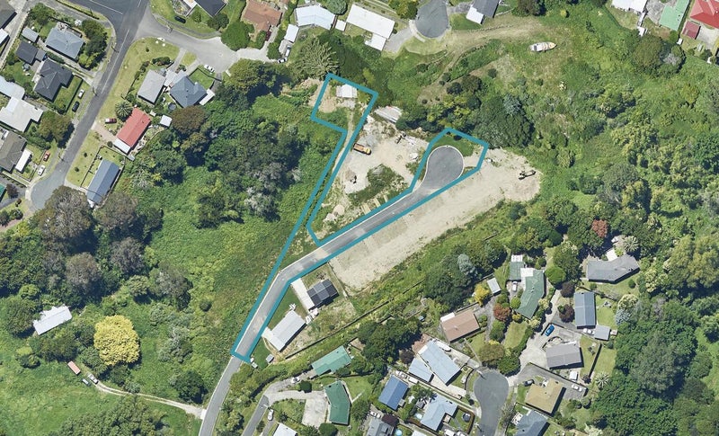 7 Hughan Craig Place, Gate Pa, Tauranga - Carousel 1