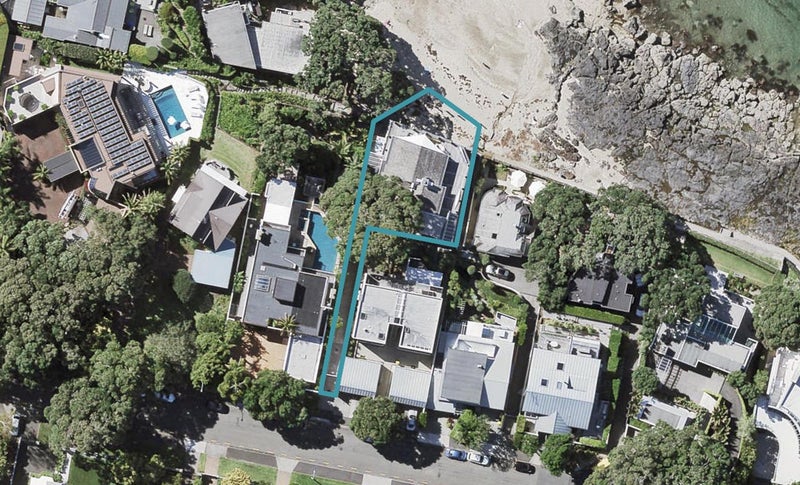 1/16 Minnehaha Avenue, Takapuna, Auckland - Carousel 1