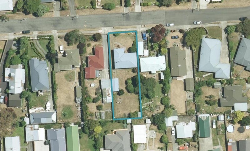 12 Page Street, Redwoodtown, Blenheim - Carousel 1