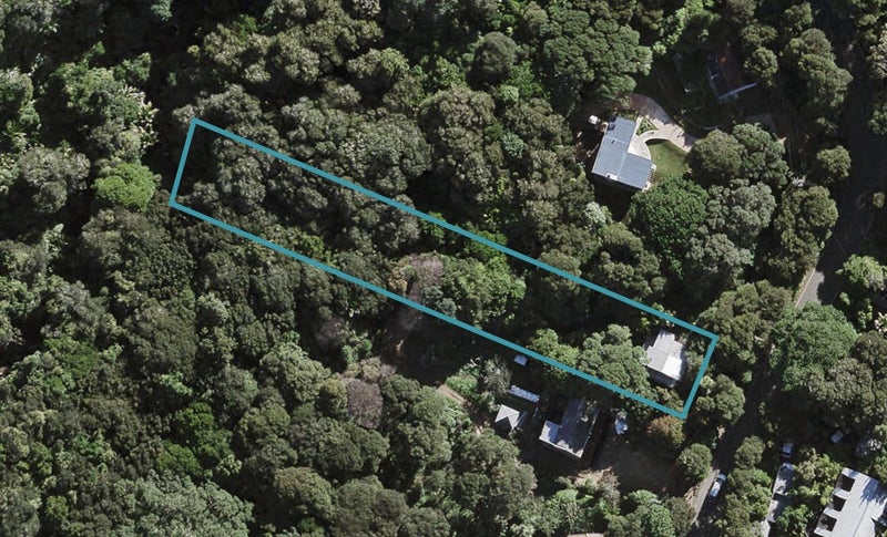 14 O'Brien Road, Omiha, Waiheke Island - Carousel 1