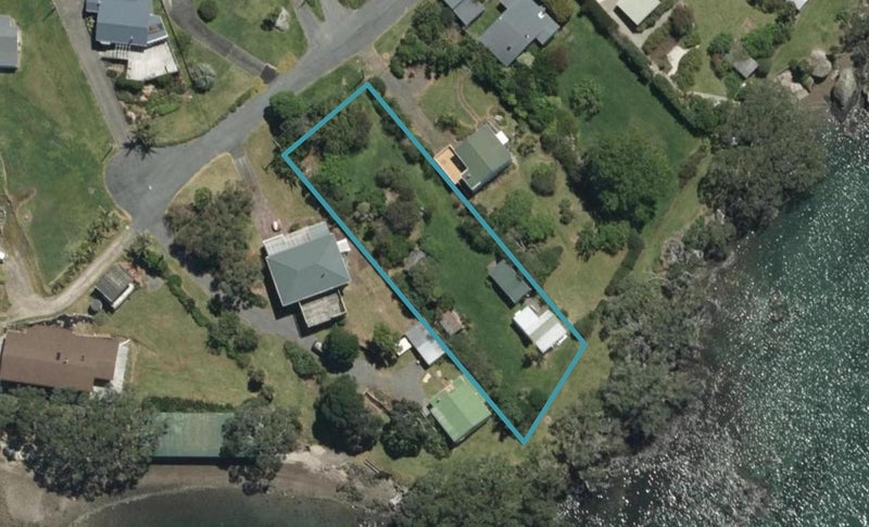 15 Taurikura Street, Whangārei Heads - Carousel 1