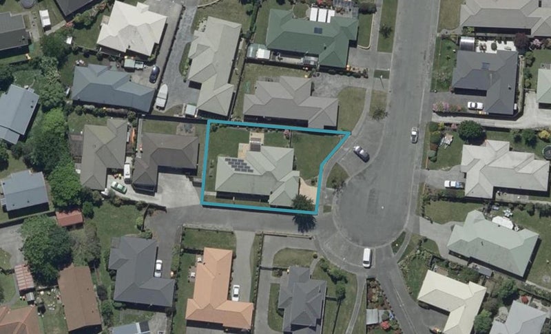 58 Kintyre Drive, Broomfield, Christchurch - Carousel 1