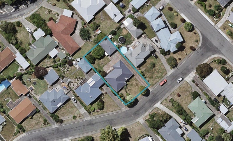 712 Rainbow Avenue, Parkvale, Hastings - Carousel 1
