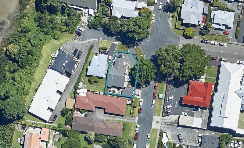 15 Selwyn Street, Tauranga, Tauranga - Carousel 1
