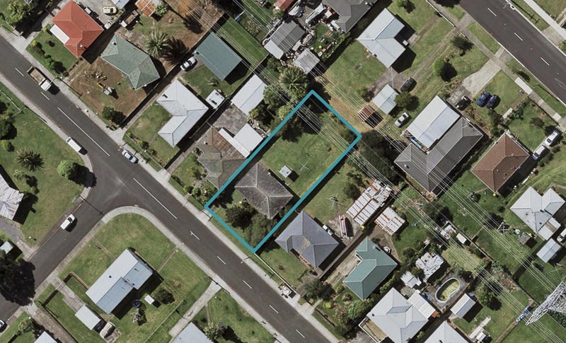 36 Everitt Road, Otara, Auckland - Carousel 1