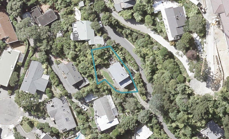 44 Walter Road, Lowry Bay, Lower Hutt - Carousel 1
