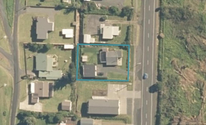 14 North Street, Mōkau - Carousel 1