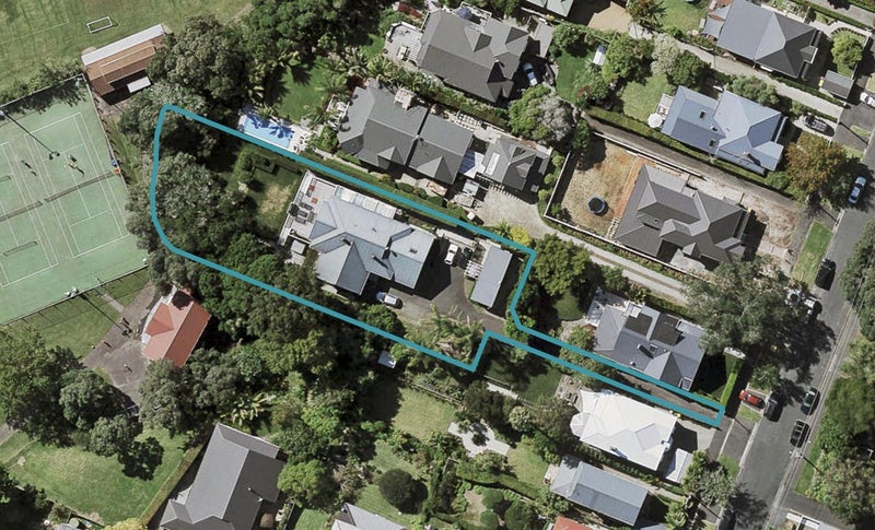 11A Glen Road, Stanley Point, Auckland - Carousel 1