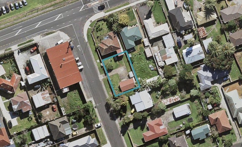2B Forbes Road, Favona, Auckland - Carousel 1