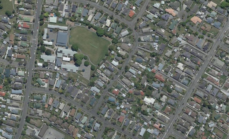 17 Martbern Crescent, Bishopdale, Christchurch - Carousel 1