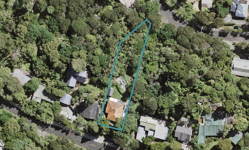 86 Otitori Bay Road, Titirangi, Auckland - Carousel 1