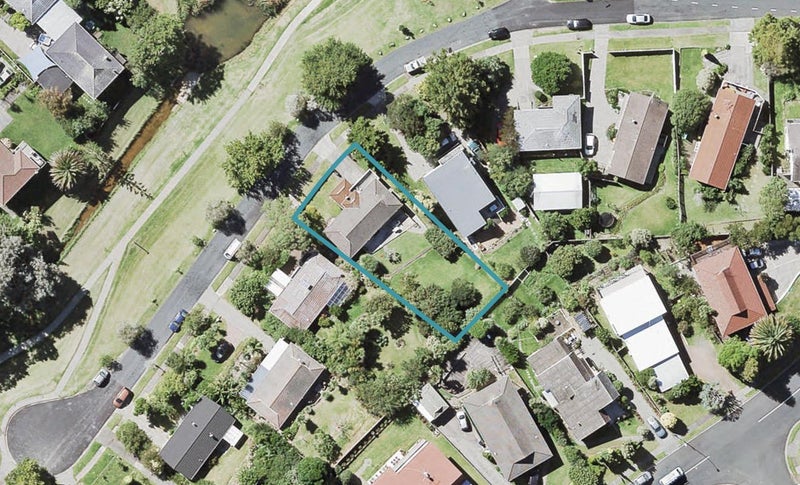 5 Walnut Lane, Browns Bay, Auckland - Carousel 1