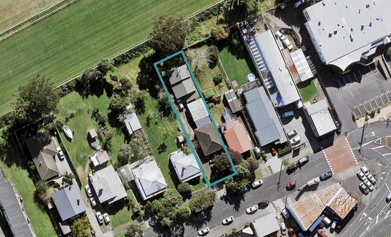 13 Wingate Street, Avondale, Auckland - Carousel 1