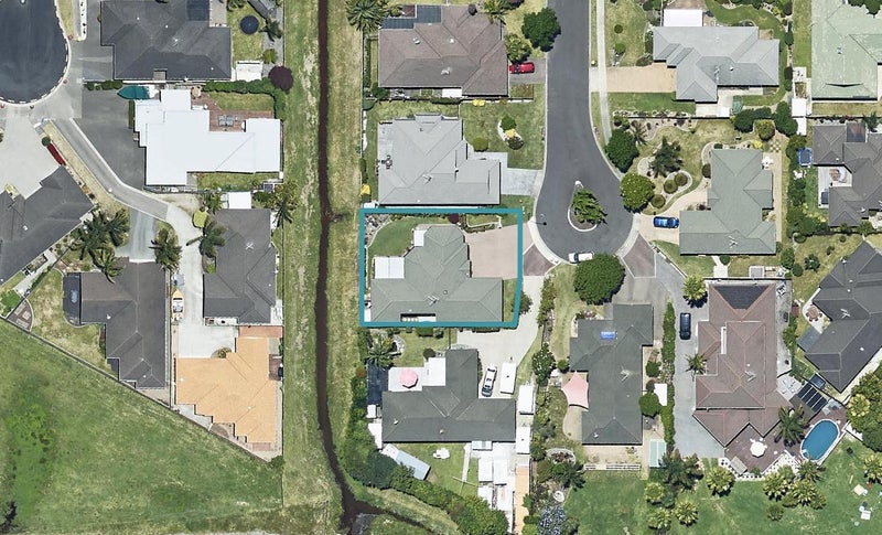 22 Carribean Place, Papamoa Beach, Papamoa - Carousel 1