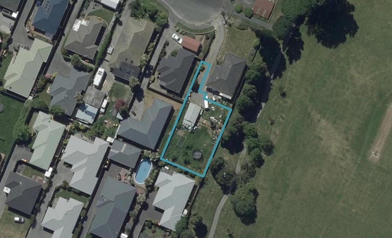 1B Worthy Street, Ilam, Christchurch - Carousel 1