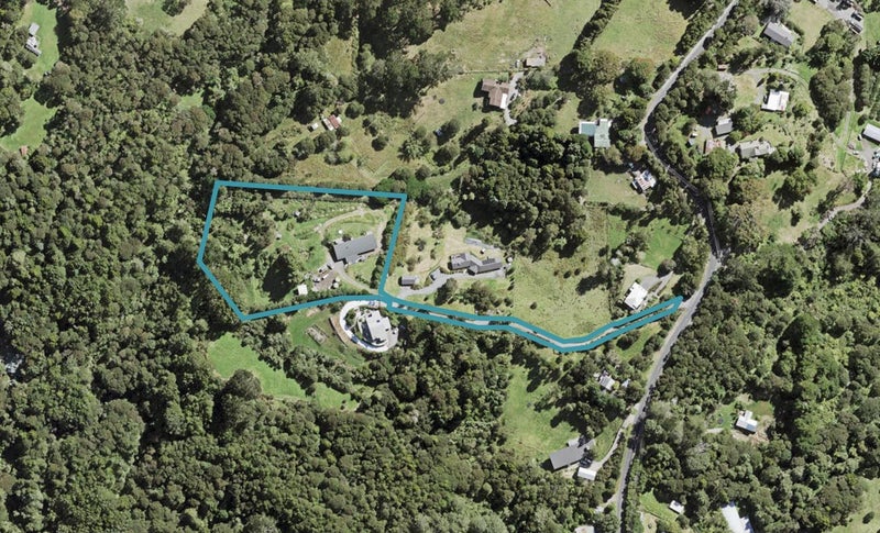 47 Parker Road, Oratia, Auckland - Carousel 1