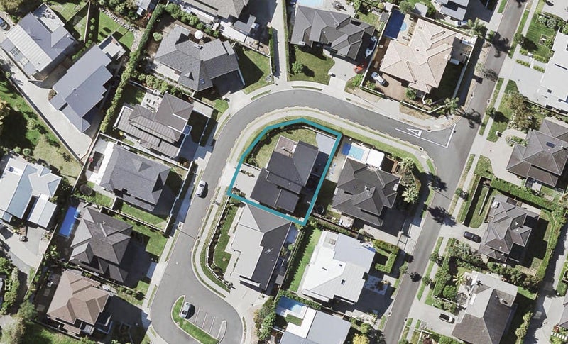4 Swindon Close, Mellons Bay, Auckland - Carousel 1