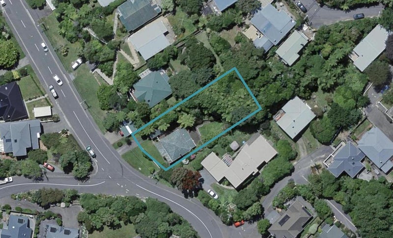 21 Crofton Road, Ngaio, Wellington - Carousel 1