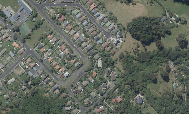 62 Barclay Street, Liberton, Dunedin - Carousel 1