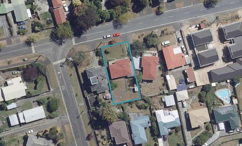 121 Mahoe Street, Melville, Hamilton - Carousel 1
