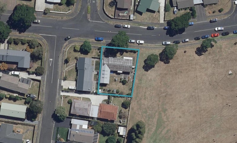 39 Bremworth Avenue, Dinsdale, Hamilton - Carousel 1