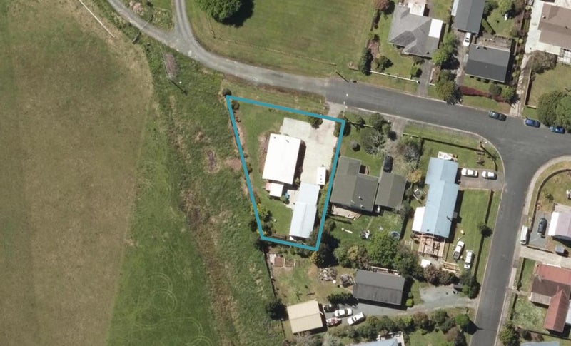 8 Taylor Road, Kamo, Whangarei - Carousel 1
