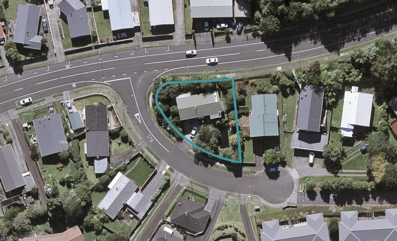 35 Cumberland Street, Merrilands, New Plymouth - Carousel 1