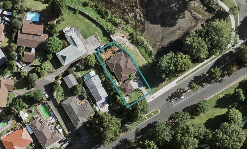 43 Elliot Street, Pahurehure, Papakura - Carousel 1